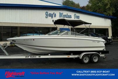 2002 Cobalt Boats 226