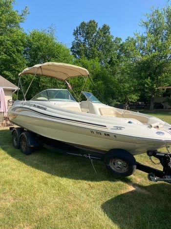 2001 Sea Ray 210 SUNDECK