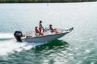 2025 Boston Whaler 170 Montauk