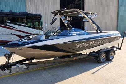 2010 MALIBU WAKESETTER 23 LSV