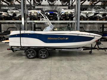 2024 MasterCraft XT23