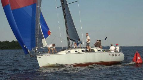 2001 Cape Fear CF 38