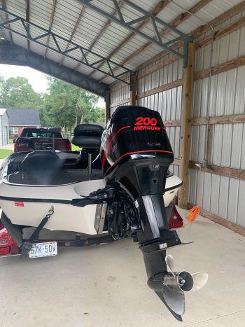 2000 Ranger Boats 518SVX