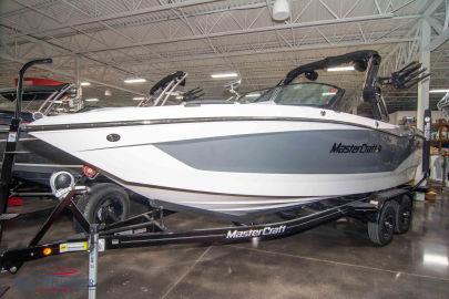 2023 Mastercraft X24