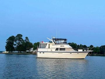 1986 Hatteras 43 Motor Yacht