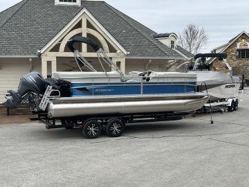 2023 Starcraft Marine LX 22 R