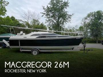 2012 MacGregor 26M