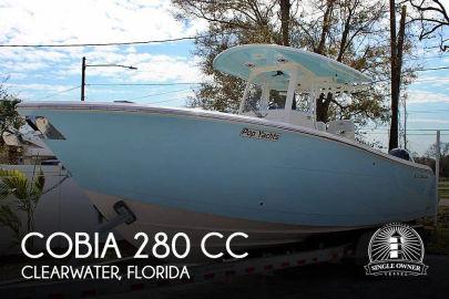 2023 Cobia 280 CC