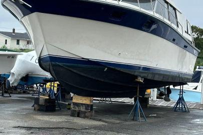 1986 Silverton 40 Motor Yacht