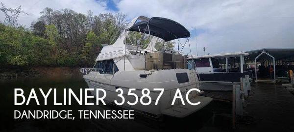 1997 Bayliner 3587 AC