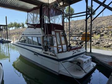 1986 Bayliner 28 Flybridge