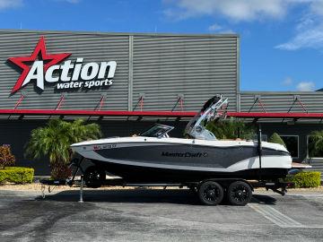 2021 MasterCraft X22