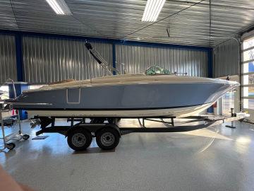 2023 Chris-Craft Launch 28 GT