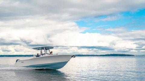 2025 Sea Hunt Ultra 305 SE