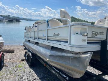 2002 Crest 2200 Family DL Pontoon