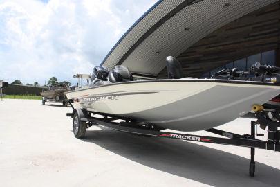 2023 Tracker Boats Pro Team 175 TXW (45th Anniversary Edition)