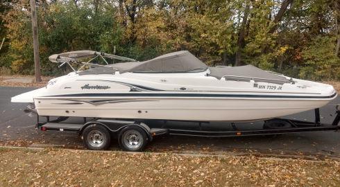 2004 Hurricane 237 SUNDECK