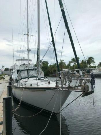 1986 Whitby Yachts 42'