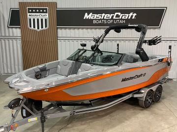 2024 Mastercraft XT24