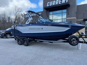 2022 MasterCraft X24