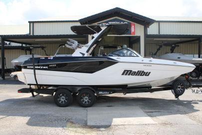 2025 Malibu Boats 23 MXZ