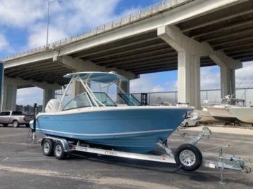 2024 Cobia Boats 240 DC