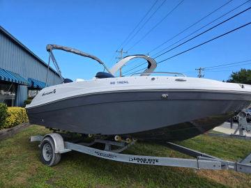 2025 Hurricane SunDeck Sport 192 RL OB