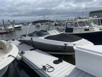 2010 Sea Ray 25 SELECT EX