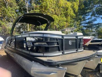 2022 Godfrey Pontoons AquaPatio 256 SBC-Twin