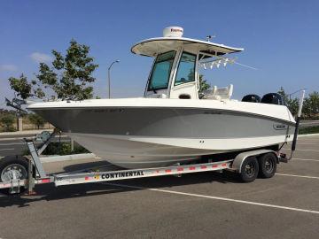 2016 Boston Whaler Outrage