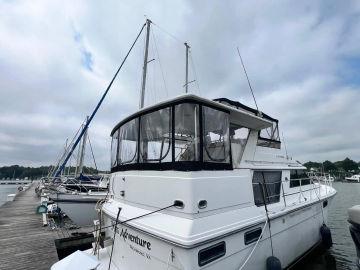 1986 Carver 42 Aft Cabin Motoryacht