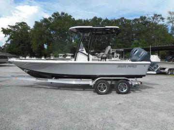 2023 Sea Pro 228 DLX Bay