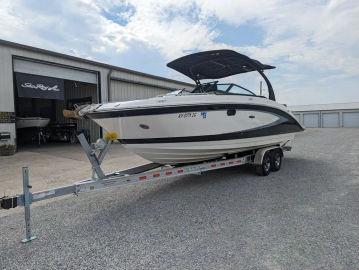 2017 Sea Ray SDX 270