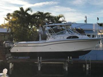 2004 Grady-White 300 MARLIN