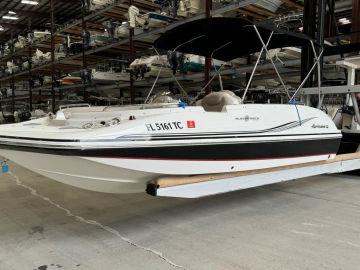 2014 Hurricane 202 Sundeck Sport