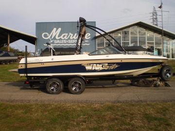 2001 Malibu Boats VLX