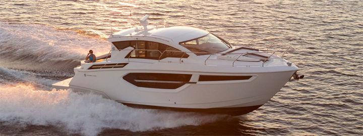 2025 Cruisers Yachts Incoming 42 Cantius