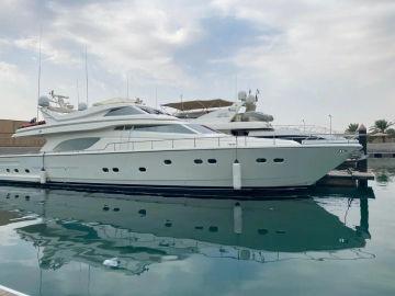 2002 Ferretti Yachts 80