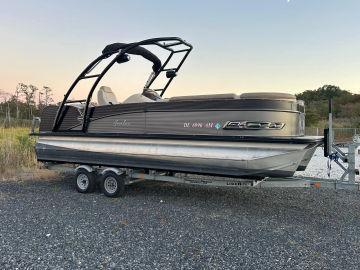 2020 Avalon 2385 Saltwater Series