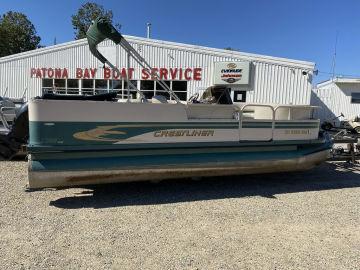 1999 Crestliner 2085