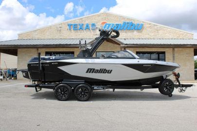 2025 Malibu Boats 23 LSV