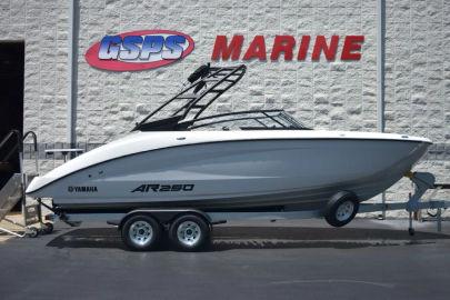 2025 Yamaha Boats AR250