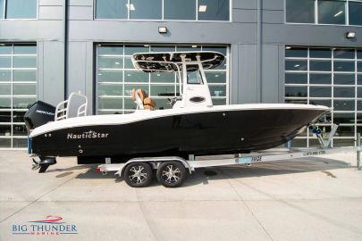 2023 NauticStar 251 Hybrid