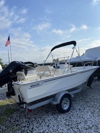 2024 Boston Whaler 170 Montauk