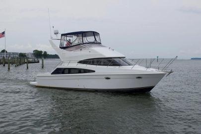 2006 Carver 38 Super Sport