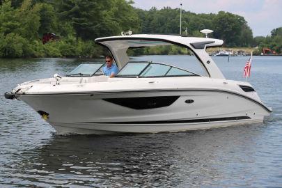 2024 SEA RAY 350SLX