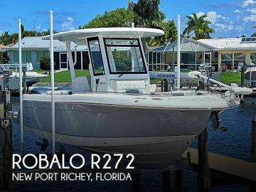 2019 Robalo R272