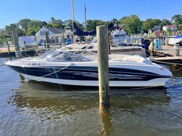 2008 Bayliner 205