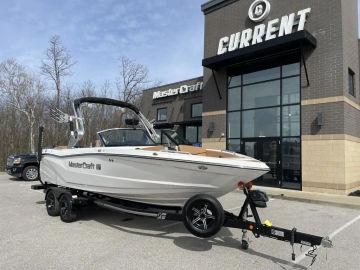 2021 MasterCraft XT23