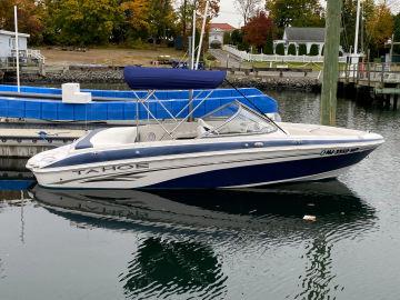 2006 Tahoe 19 Bowrider